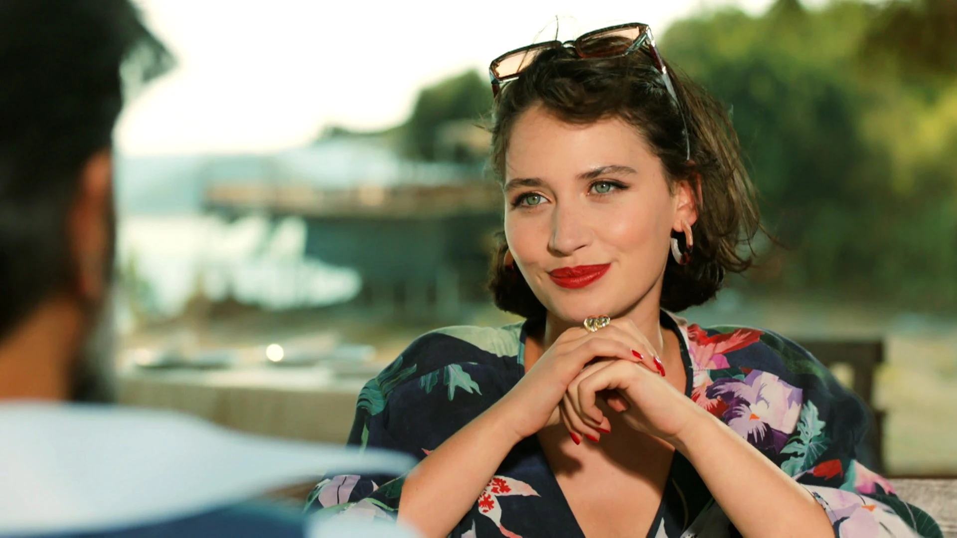 Betül impresiona a Abdülkadir: “Eres inteligente… y guapa, no es común" Betül impresiona a Abdülkadir: “Eres inteligente… y guapa, no es común"