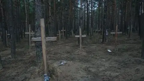 Fosas comunes en Ucrania Fosas comunes en Ucrania