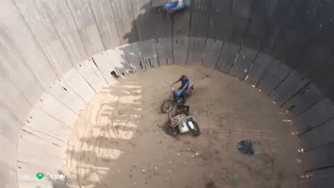 La carrera en el 'muro de la muerte' La carrera en el 'muro de la muerte'