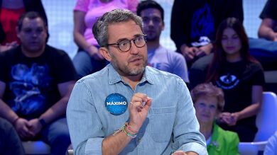 La polémica de Máximo Huerta por su receta del gazpacho: “Arguiñano me está matando desde su cocina” 
