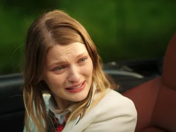 Harika, atemorizada ante la proposición de Tolga: “Parece que tienes frío, podemos calentarnos en mi casa" Harika, atemorizada ante la proposición de Tolga: “Parece que tienes frío, podemos calentarnos en mi casa"