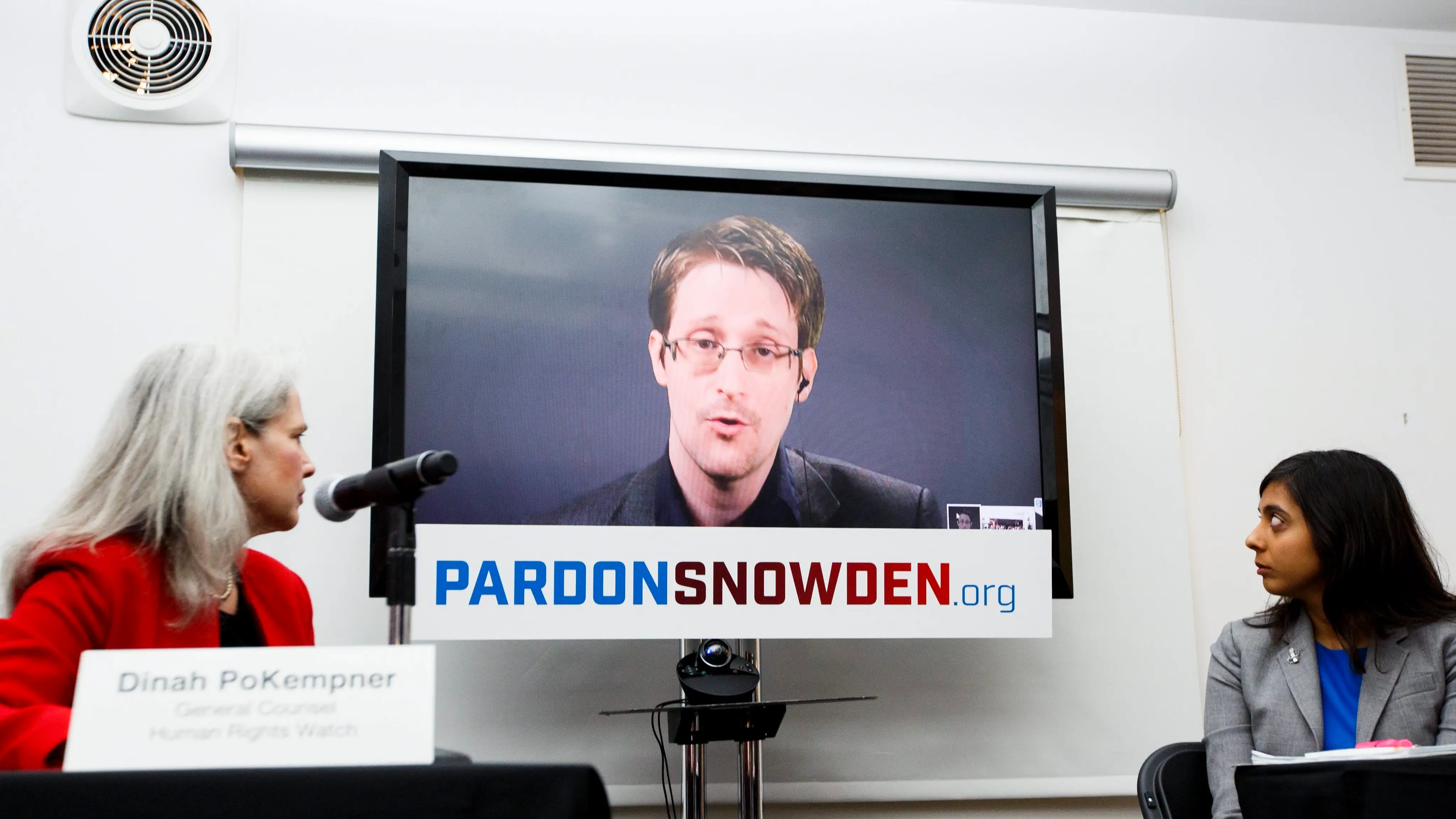 El exanalista de la CIA, Edward Snowden El exanalista de la CIA, Edward Snowden