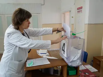 Quinto día de referéndum en los territorios controlados por las fuerzas rusas Quinto día de referéndum en los territorios controlados por las fuerzas rusas