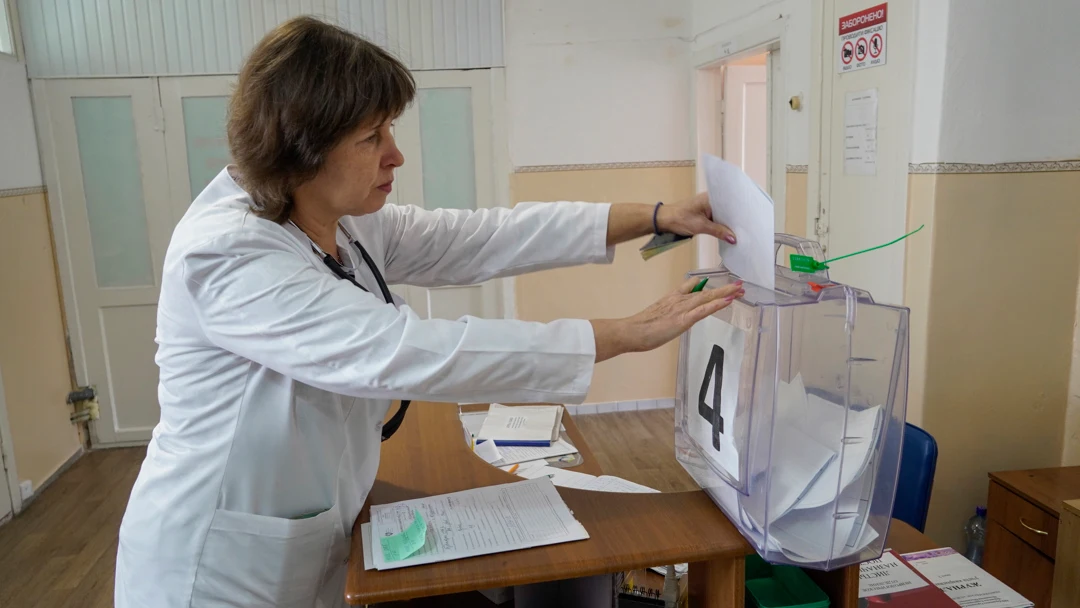 Quinto día de referéndum en los territorios controlados por las fuerzas rusas Quinto día de referéndum en los territorios controlados por las fuerzas rusas