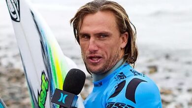 Muere Chris Davidson, leyenda del surf, tras recibir un puñetazo en un pub