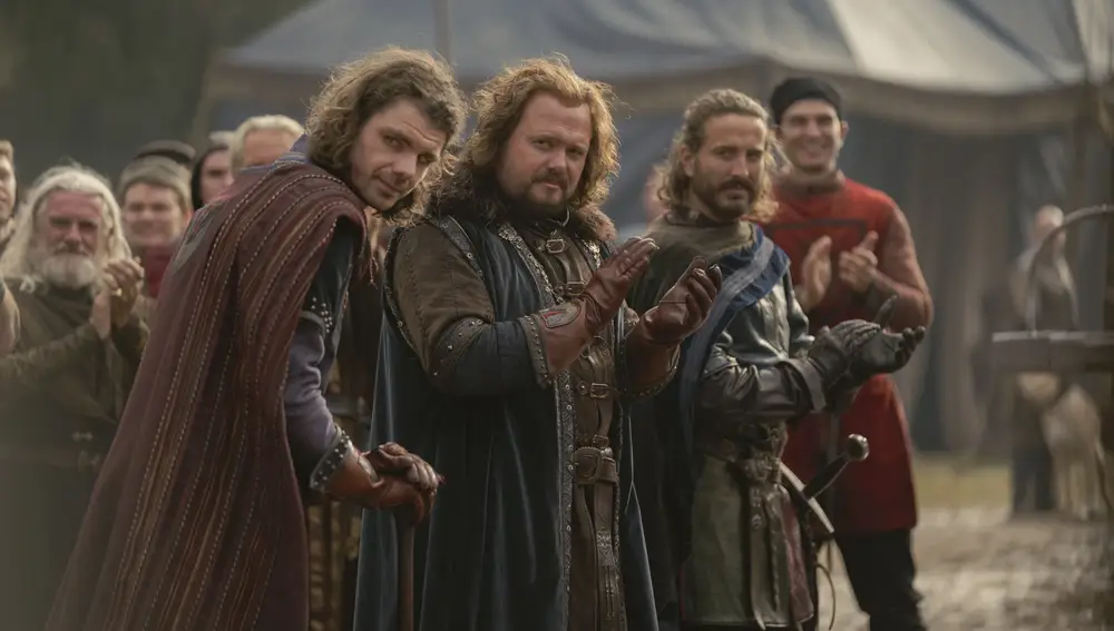 Larys, Lord Lyonel y Ser Harwin Strong en 'La Casa del Dragón'