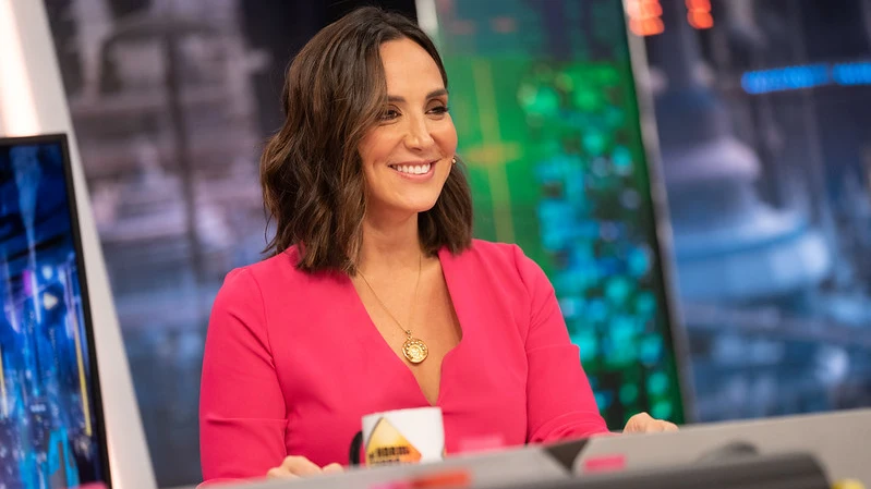 Tamara Falcó confiesa cómo descubrió la infidelidad de Íñigo Onieva: “Empieza a rular un vídeo que no veo hasta el día siguiente” Tamara Falcó confiesa cómo descubrió la infidelidad de Íñigo Onieva: “Empieza a rular un vídeo que no veo hasta el día siguiente”