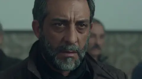 "Me estáis buscando y me vais a encontrar", este domingo ATRESplayer PREMIUM estrena el capítulo 3 de 'La novia gitana' "Me estáis buscando y me vais a encontrar", este domingo ATRESplayer PREMIUM estrena el capítulo 3 de 'La novia gitana'