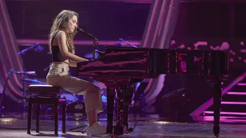 La bonita demostración al piano de Marta Mallo cantando ‘Someone you loved’ en ‘La Voz’ La bonita demostración al piano de Marta Mallo cantando ‘Someone you loved’ en ‘La Voz’