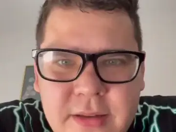El rapero ruso Ivan Petunin, en su último vídeo antes de suicidarse El rapero ruso Ivan Petunin, en su último vídeo antes de suicidarse