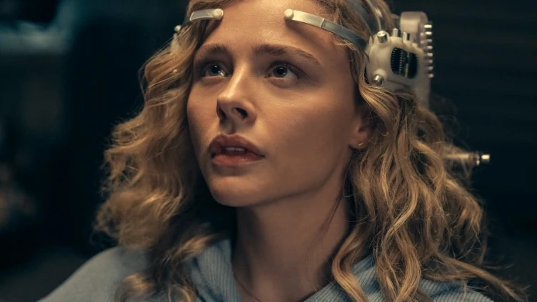 Chloë Grace Moretz en 'The Peripheral' Chloë Grace Moretz en 'The Peripheral'
