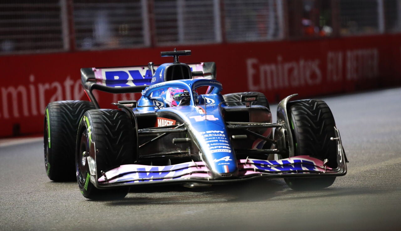Fernando Alonso, tras clasificar 5º en el GP de Singapur: "Podemos soñar con el podio"