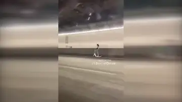 Circulando con patinete eléctrico por la M-30 Circulando con patinete eléctrico por la M-30