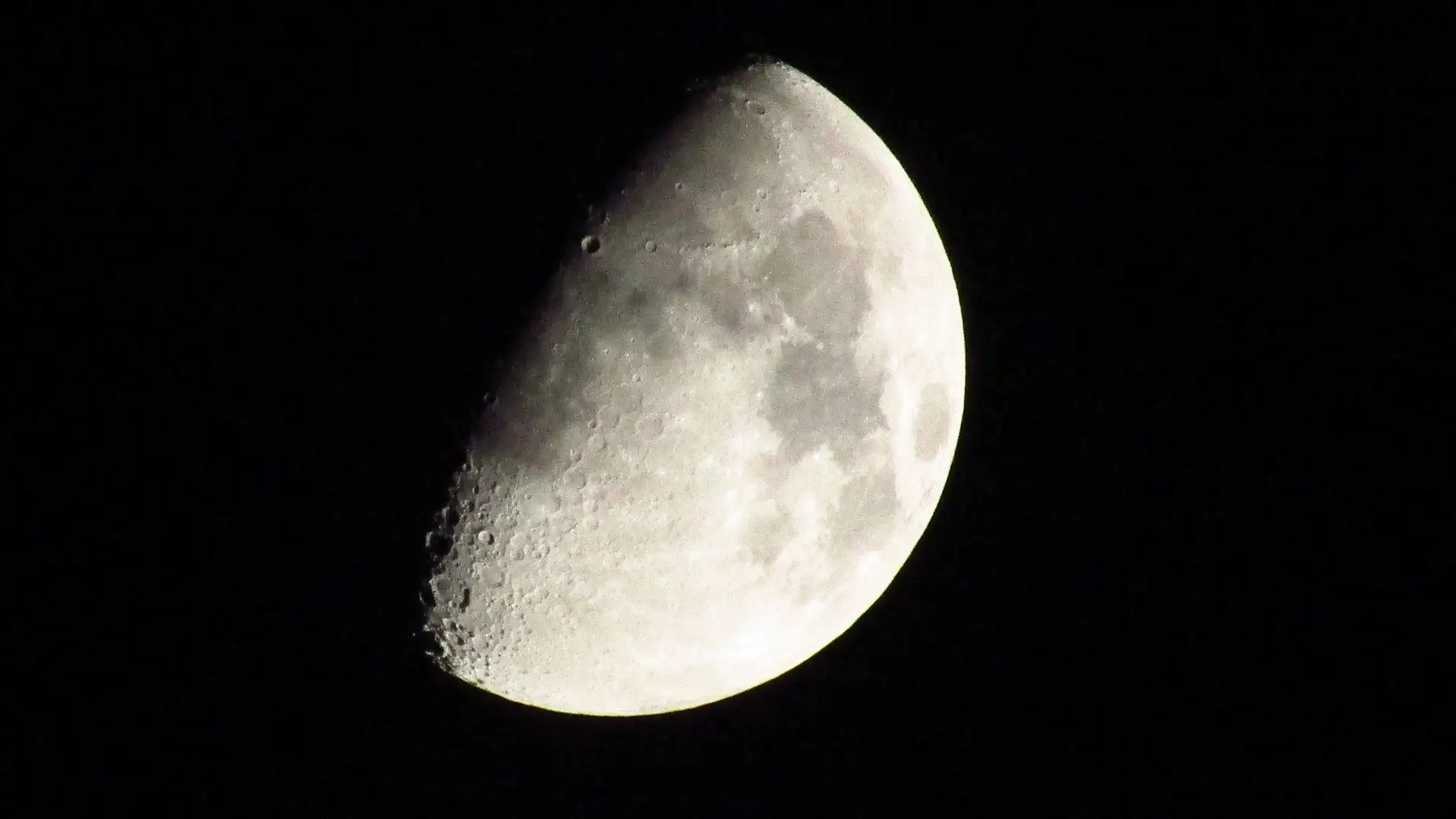 Luna de noche Luna de noche