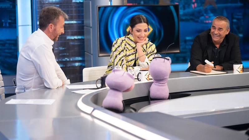 Bárbara Lennie y Eduard Fernández se pican con el juego de Trancas y Barrancas: ¡Todo se decide en el desempate! Bárbara Lennie y Eduard Fernández se pican con el juego de Trancas y Barrancas: ¡Todo se decide en el desempate!