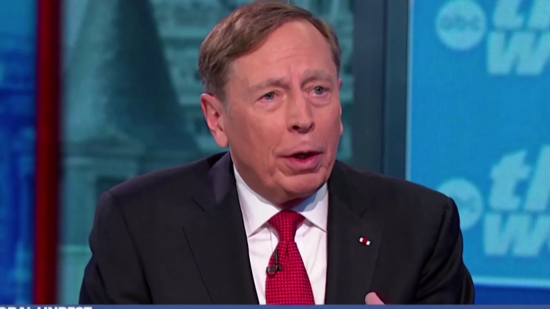 David Petraeus, exdirector de la CIA