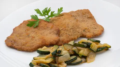 La receta de Arguiñano: redondo empanado, "una carne sencilla y con mucho encanto" La receta de Arguiñano: redondo empanado, "una carne sencilla y con mucho encanto"