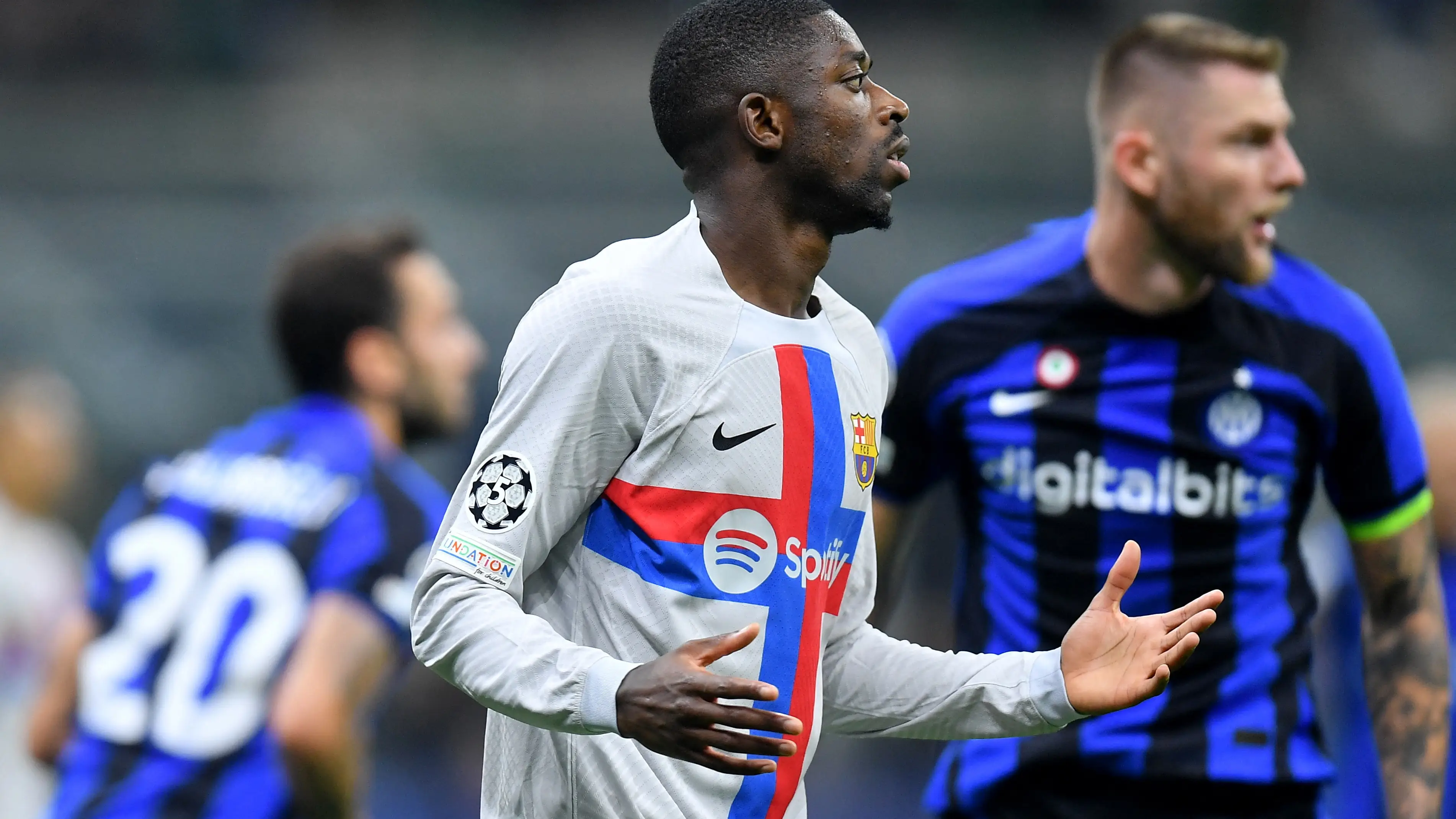 Ousmane Dembele, en el partido ante el Inter de Mil&aacute;n
