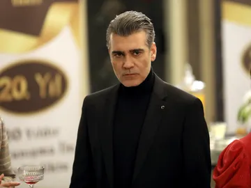 La historia de una traición: Volkan y su doble vida en 'Infiel' La historia de una traición: Volkan y su doble vida en 'Infiel'