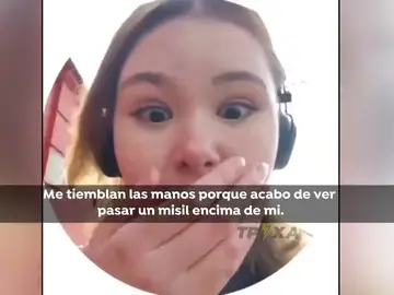 Una joven ucraniana graba el momento en el que impacta un misil Una joven ucraniana graba el momento en el que impacta un misil