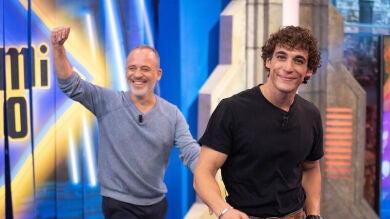 Disfruta de la entrevista completa a Miguel Herrán y Javier Gutiérrez en 'El Hormiguero'