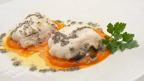 Popietas de gallo con puré de zanahoria, de Arguiñano: "Platazo de celebración" Popietas de gallo con puré de zanahoria, de Arguiñano: "Platazo de celebración"