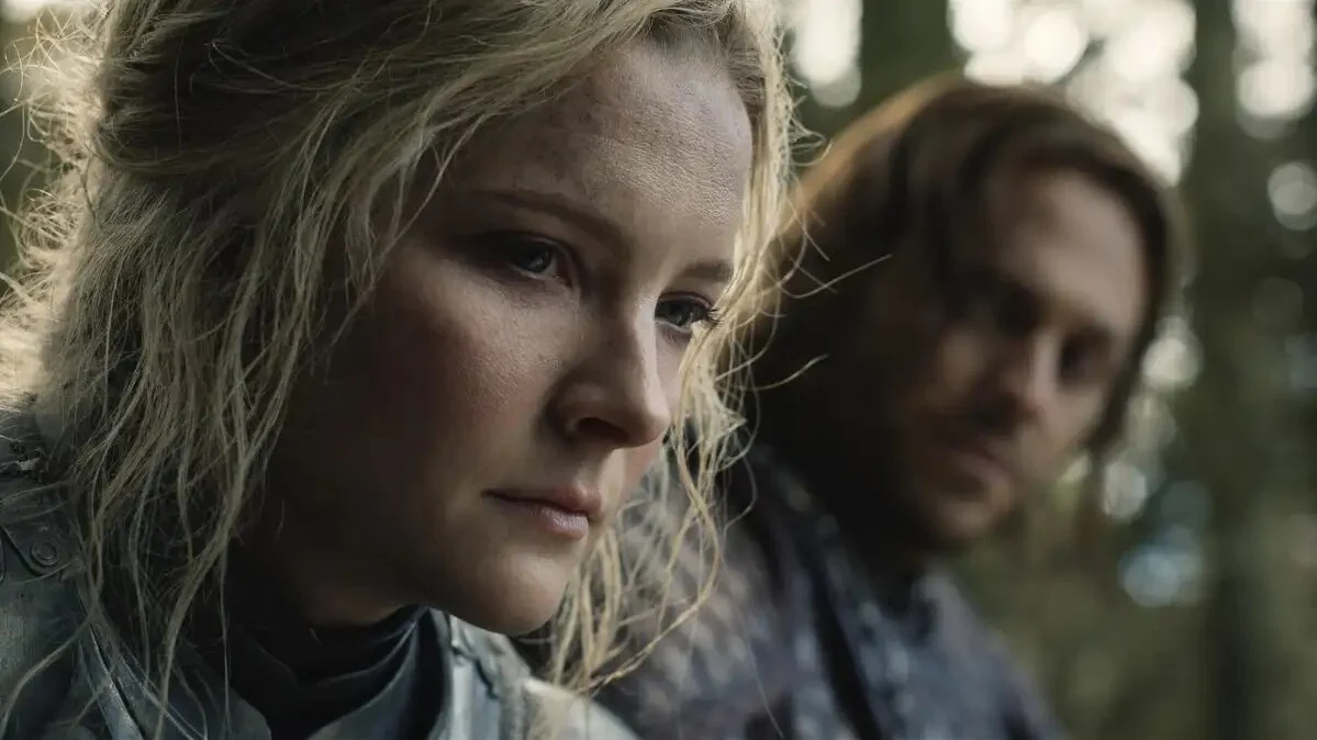 Galadriel y Halbrand en 'Los Anillos de Poder' Galadriel y Halbrand en 'Los Anillos de Poder'