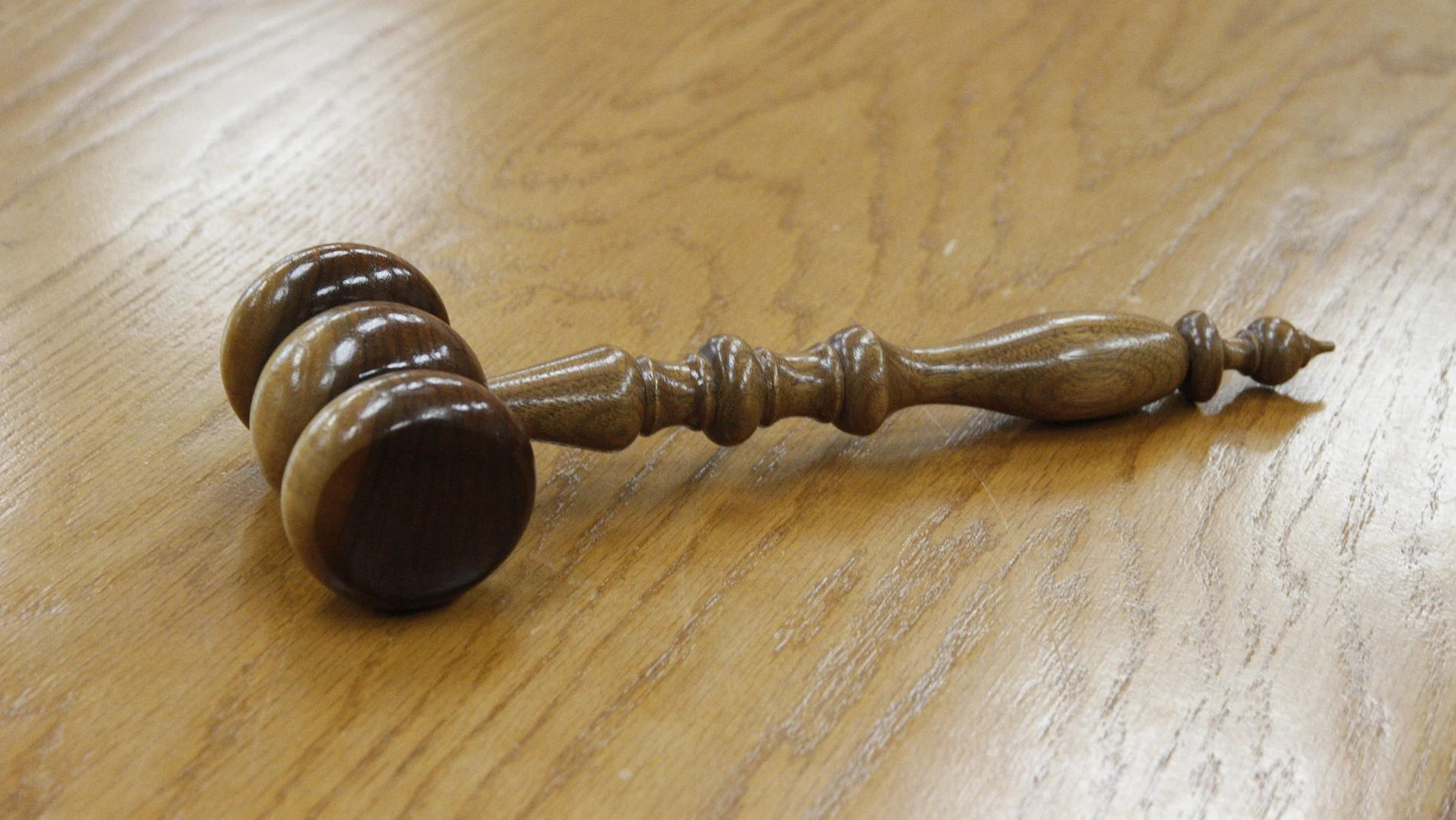 Imagen de archivo de un mazo en un juzgado