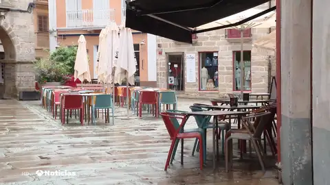 Hosteleros y comerciantes de Noia, Galicia, preocupados ante la ola de robos Hosteleros y comerciantes de Noia, Galicia, preocupados ante la ola de robos
