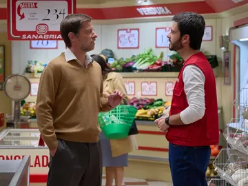 Marcelino se encara con Samuel tras descubrir su secreto: “A Manolita no te acerques” Marcelino se encara con Samuel tras descubrir su secreto: “A Manolita no te acerques”