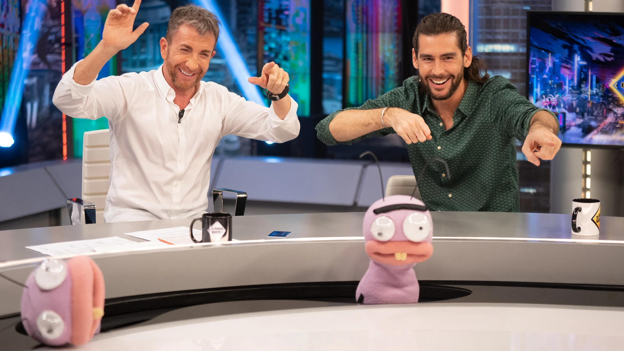 Álvaro Soler alucina con el reto de Trancas y Barrancas: "Sois dobladores increíbles" Álvaro Soler alucina con el reto de Trancas y Barrancas: "Sois dobladores increíbles"