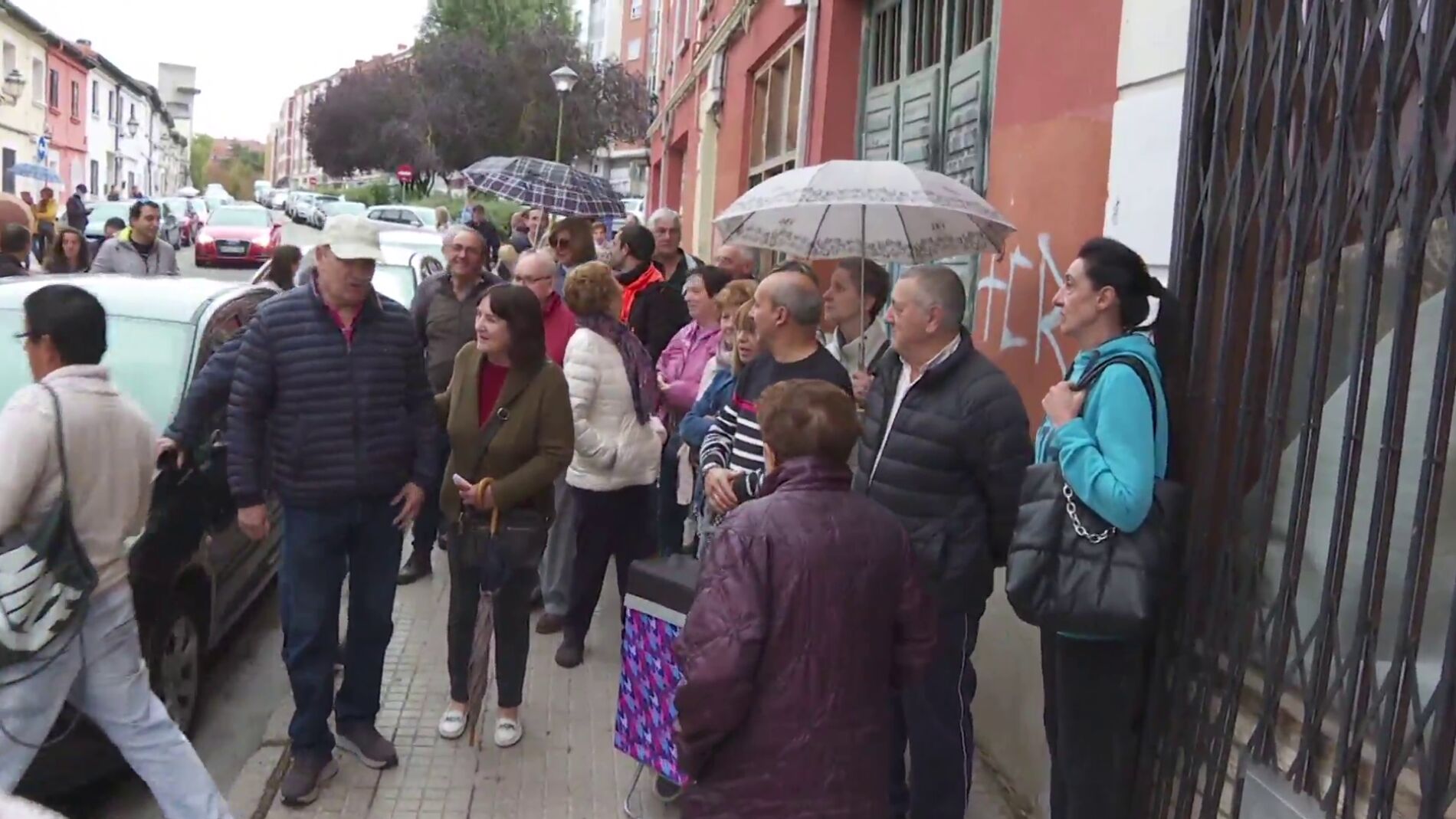 Los vecinos de un barrio de Burgos, en pie de guerra por los okupas ...