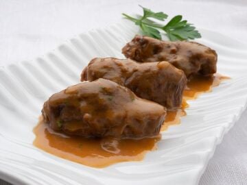 Karlos Argui&ntilde;ano: receta de carrilleras de cerdo en salsa de Oporto