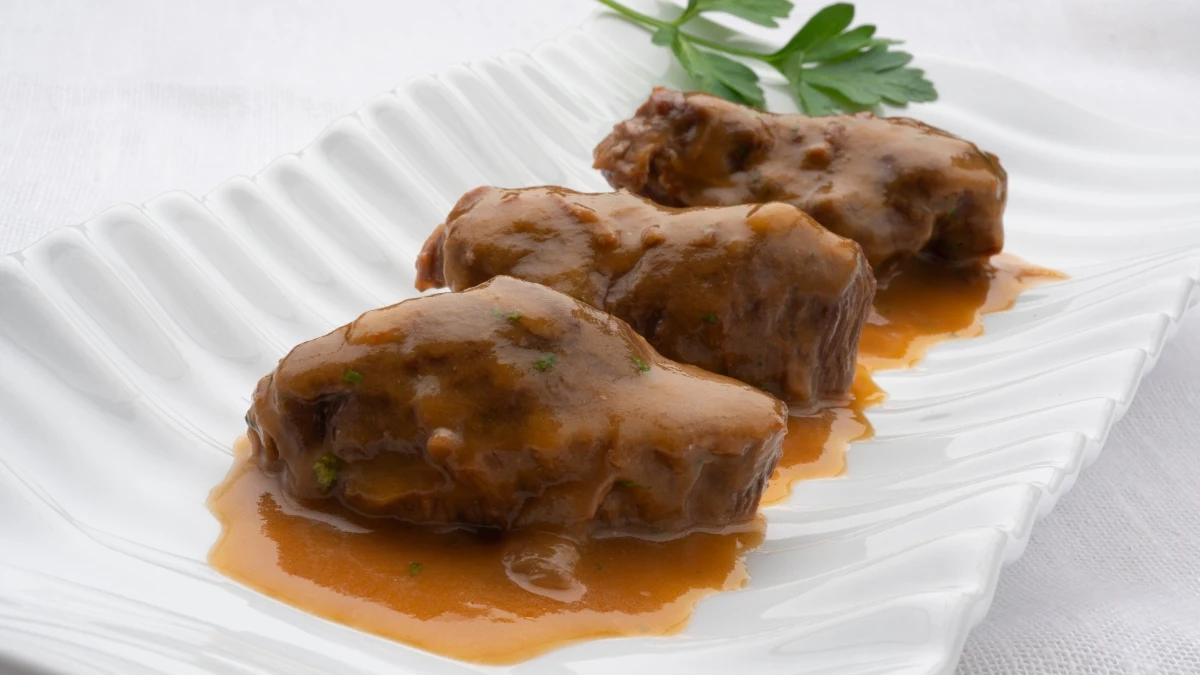 Karlos Argui&ntilde;ano: receta de carrilleras de cerdo en salsa de Oporto
