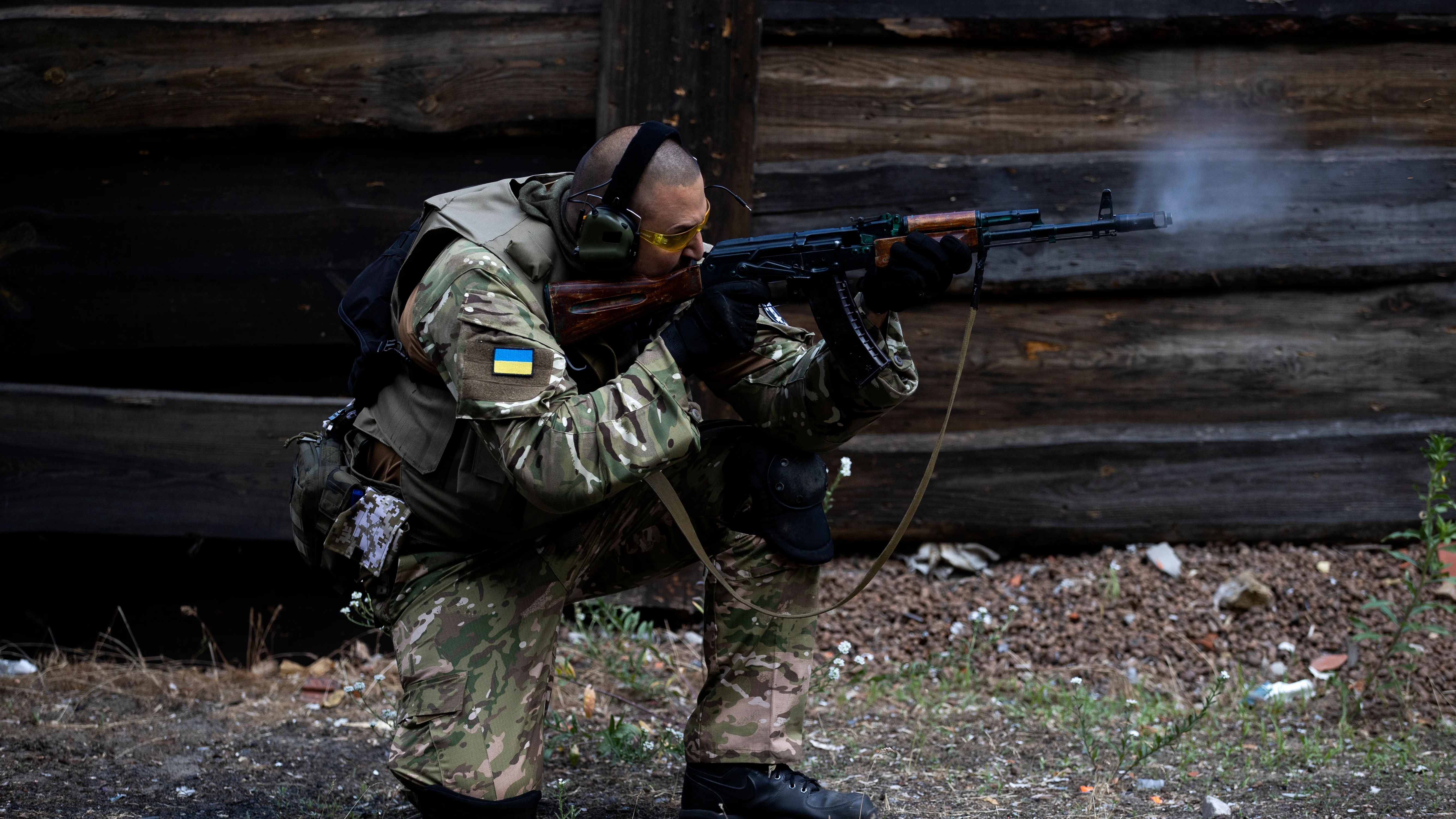 Un soldado ucraniano Un soldado ucraniano