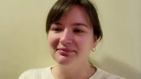 Aleksandra Kuznecova, residente en Ucrania Aleksandra Kuznecova, residente en Ucrania