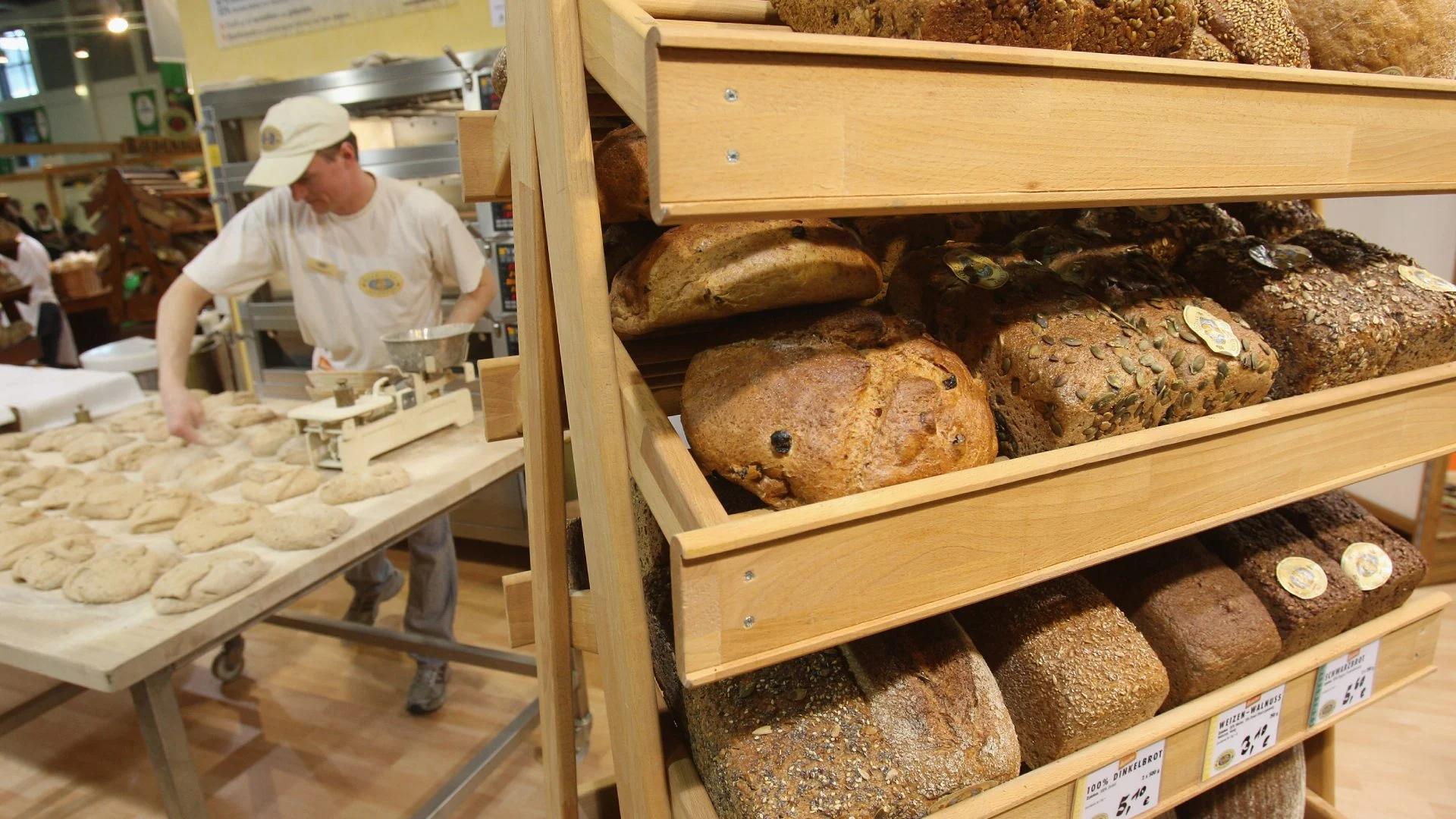 Las panaderías toman medidas frente al aumento de precios Las panaderías toman medidas frente al aumento de precios