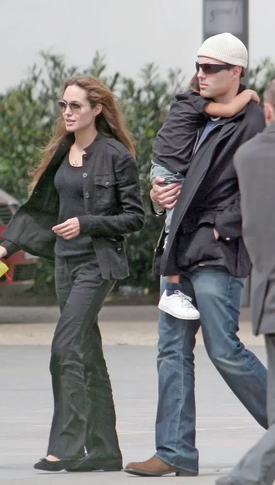 Angelina Jolie with her brother James Haven