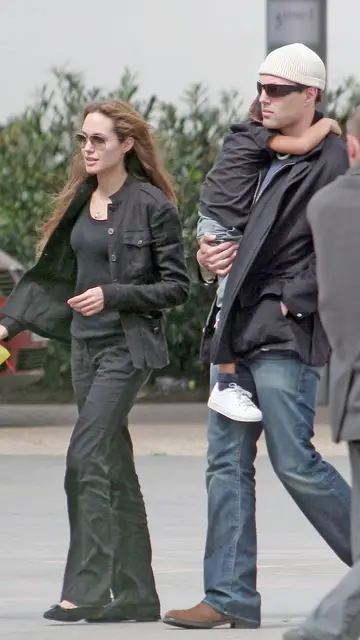Angelina Jolie junto a su hermano James Haven Angelina Jolie junto a su hermano James Haven