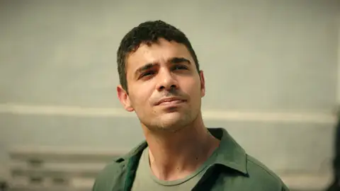 Kadir recibe un mensaje de Melisa desde el patio de la cárcel: “Te quiero mucho" Kadir recibe un mensaje de Melisa desde el patio de la cárcel: “Te quiero mucho"