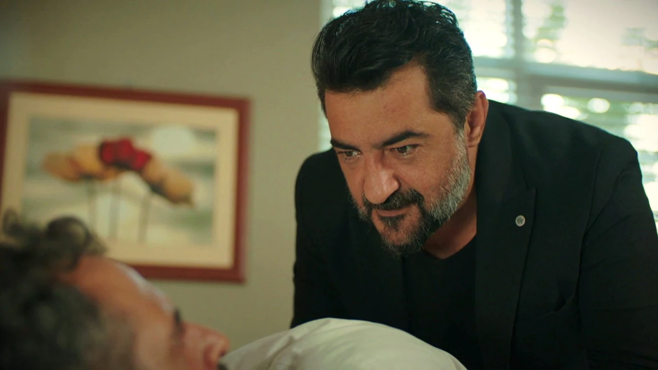 Erhan despierta del coma y recibe la visita de Akif: “Hubiera sido un detalle que te hubieras muerto"