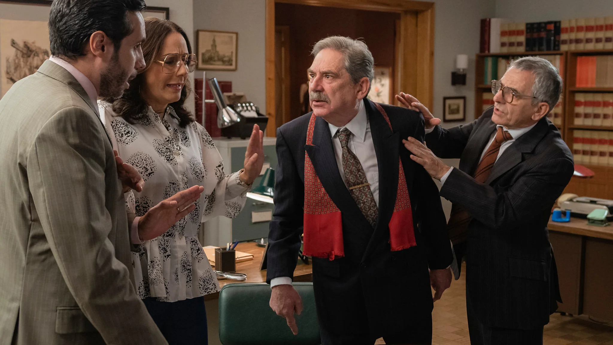 Quintero y Cristina se llevan un gran susto en el despacho tras presenciar una pelea familiar Quintero y Cristina se llevan un gran susto en el despacho tras presenciar una pelea familiar