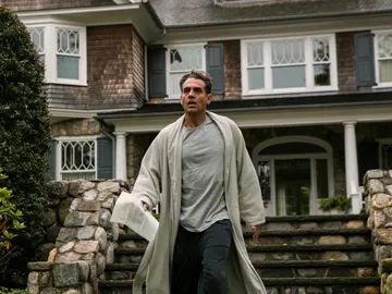 Bobby Cannavale en 'Vigilante ('The Watcher') Bobby Cannavale en 'Vigilante ('The Watcher')