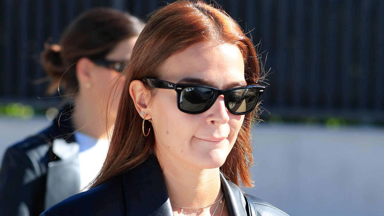 Laura Escanes reaparece llorando y con un mensaje oculto tras sus fotos con Álvaro de Luna