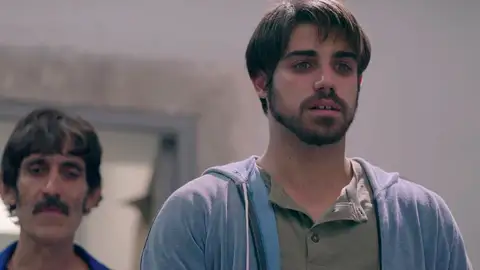 ¿Un crimen como el de Ana Mari? Ciriaco se deja llevar por la rabia y tira a 'El tuerto' por las escaleras ¿Un crimen como el de Ana Mari? Ciriaco se deja llevar por la rabia y tira a 'El tuerto' por las escaleras