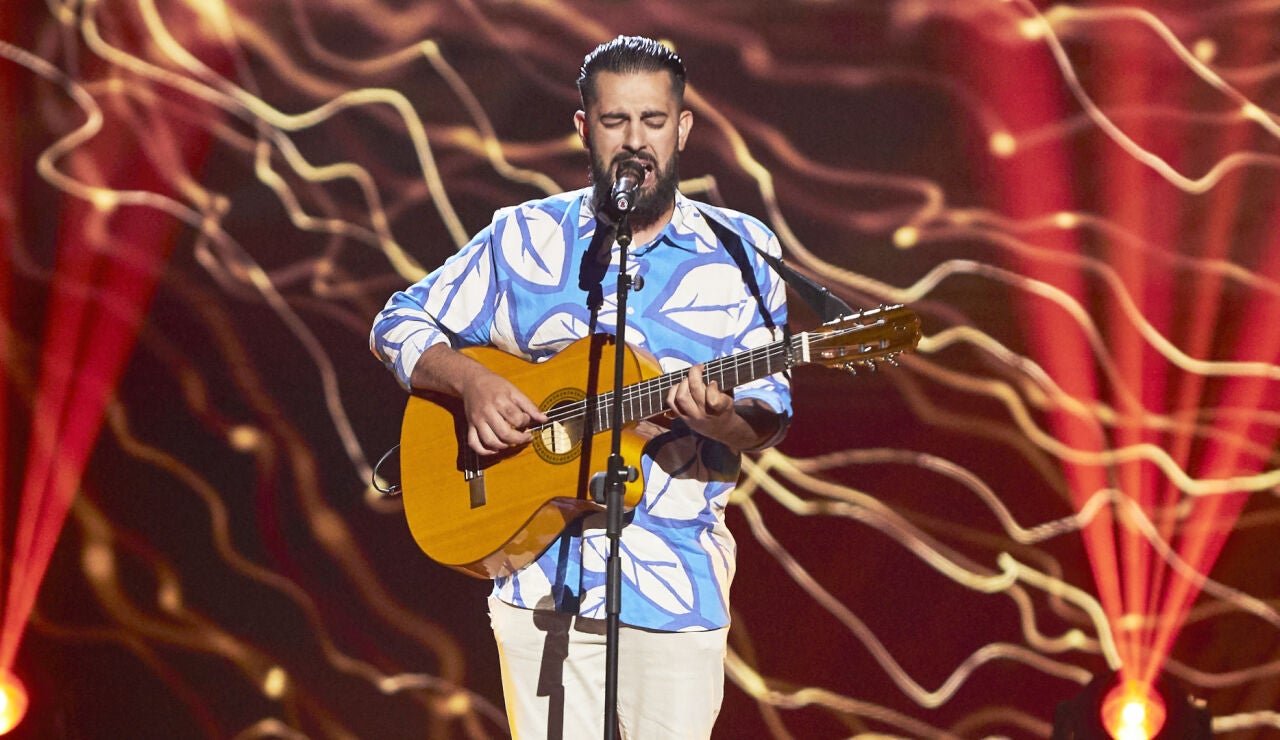 La garra flamenca de Fael Hern&aacute;ndez cantando por Parrita en &lsquo;La Voz&rsquo; 