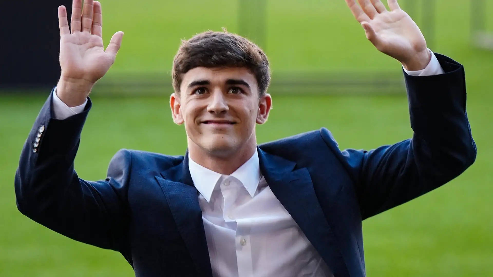 Gavi, tras su renovación con el Barça Gavi, tras su renovación con el Barça