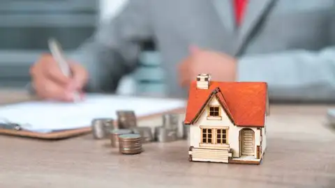 Precio de la vivienda Precio de la vivienda