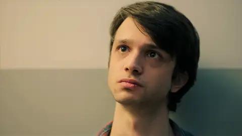 Çinar arroja un poco de luz sobre el caso de Inci contando los últimos pasos de la joven antes de ser asesinada Çinar arroja un poco de luz sobre el caso de Inci contando los últimos pasos de la joven antes de ser asesinada