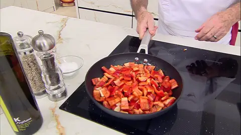Cocina los pimientos rojos Cocina los pimientos rojos